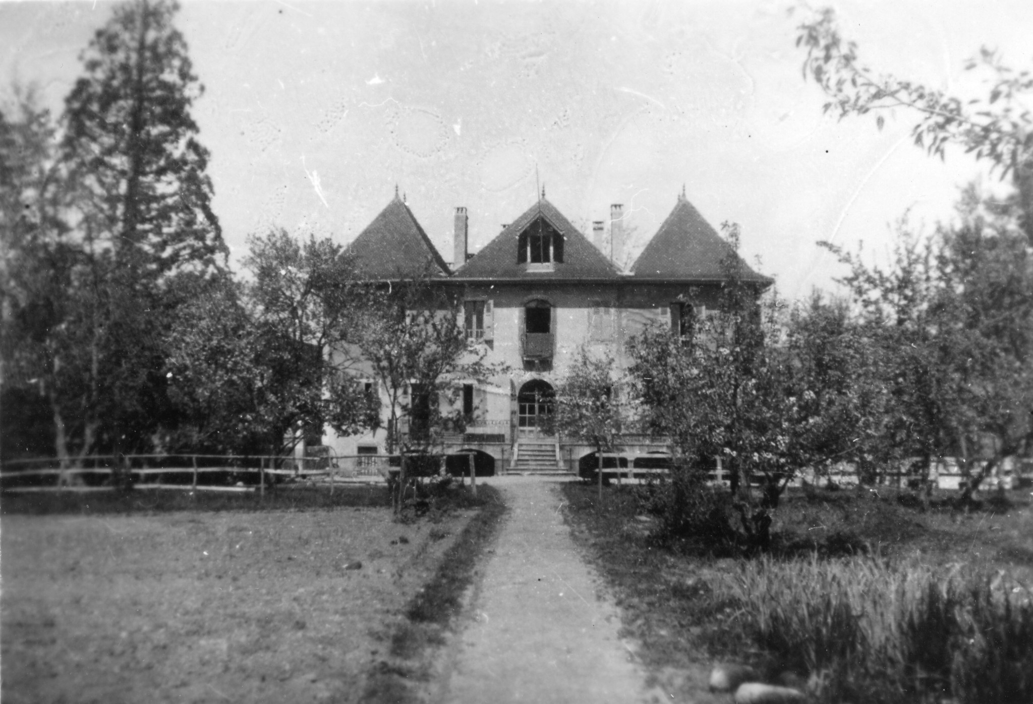 Heim für Spanienkinder; herrschaftliches Haus