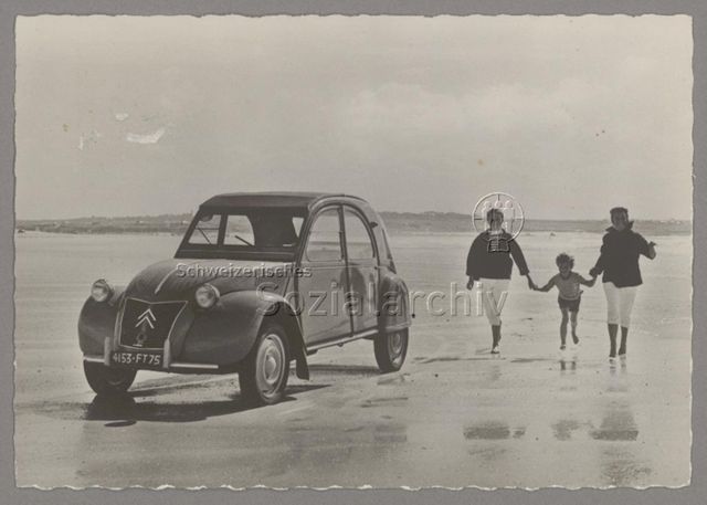 Citroën 2 CV 'Luxe Paris'