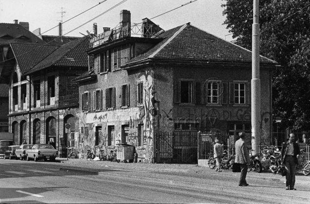 "Jugendliche" -AJZ Zürich, Limmatstrasse; um 1980