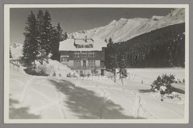 Schneelandschaft mit Restaurant in Lenzerheide, um 1940