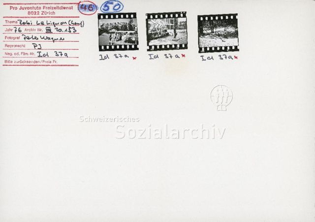 "Robinsonspielplatz Le Lignon (Genf)" - Bauen und Spielen in der Anlage; 1976