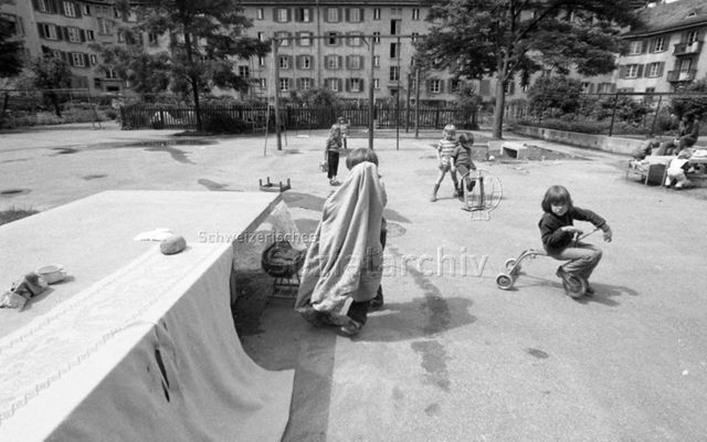Spielende Stadtkinder