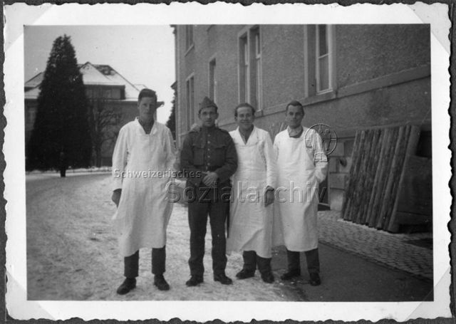 Album Alfred Brauchli, Teil 1/3: 699 Tage Aktivdienst 1939-1945 als Sanitätssoldat bei der Sanitätskompanie I/​7, Thurgau