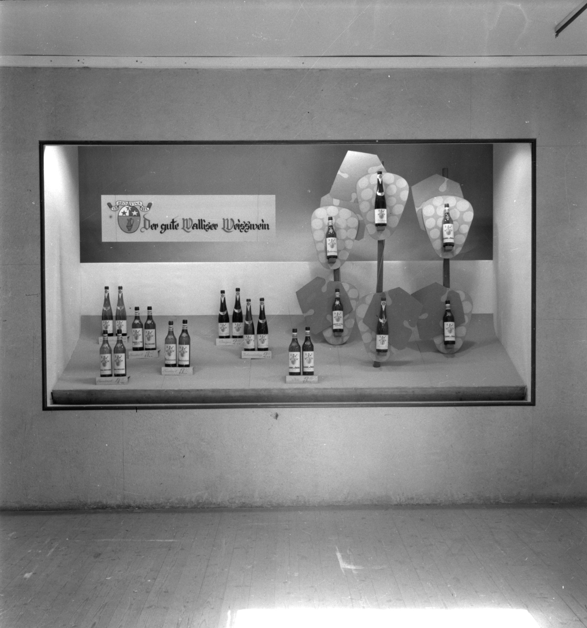 Schaufenster Filiale LVZ: "Der gute Walliser Weinwein"