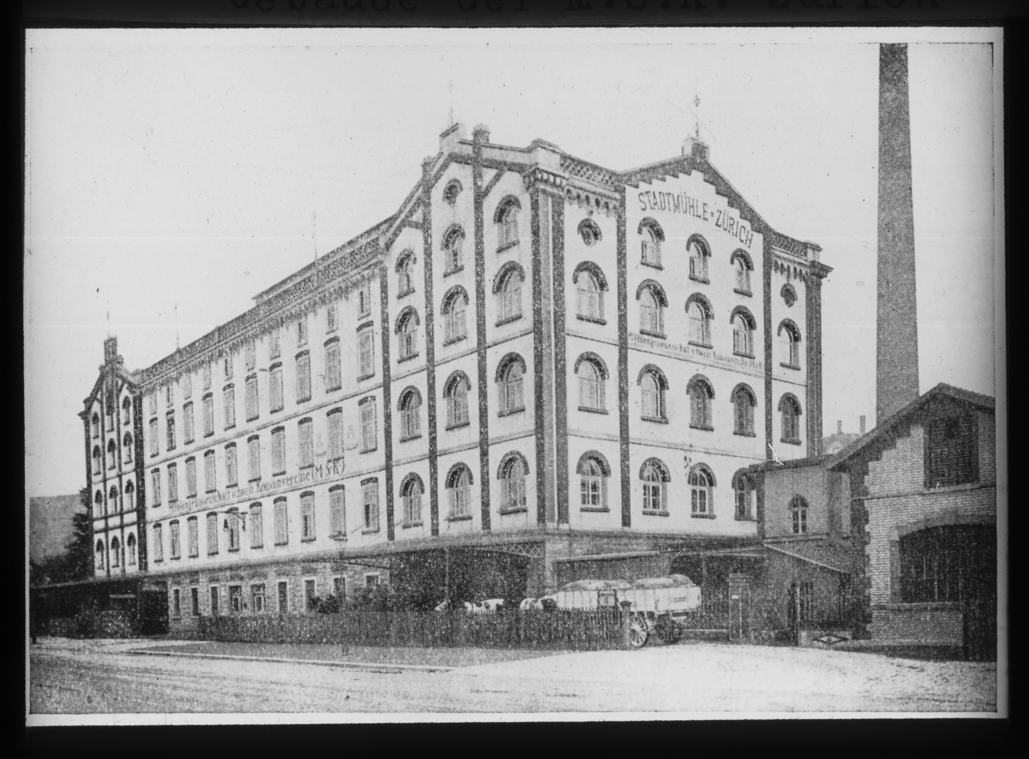 Dia: Gebäude der M.S.K. Zürich, Stadtmühle Zürich am Sihlquai; Aussenansicht.