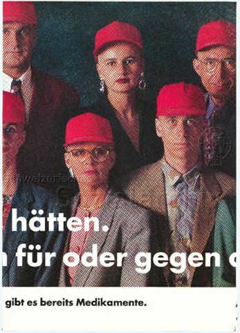 "Wenn sie Krebs hätten. Wären Sie dann für oder gegen die Gentechnik? - Gegen bestimmte Blut- und Hautkrebsarten gibt es bereits Medikamente. Gentechnisch hergestellt." - Teil 2 - vermutlich Krebserkrankte mit roten Baseballcaps