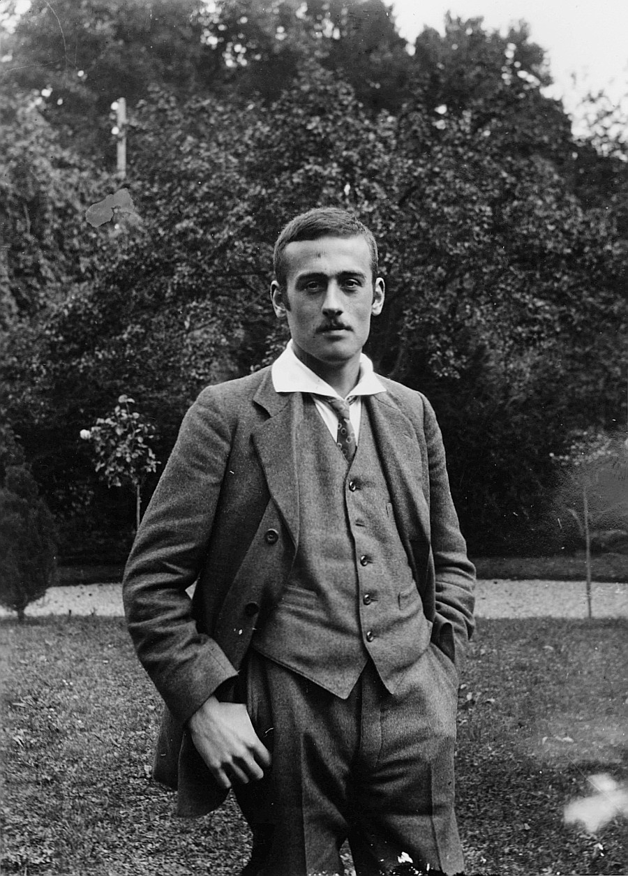 Einzelporträt Ruedi Laur: Mitglied der Wandervogel-Ortsgruppe Aarau (1916)