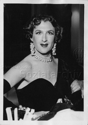 Bertie Wolf als Transvestit am Fasnachtsbal im "Kreis" - 1954