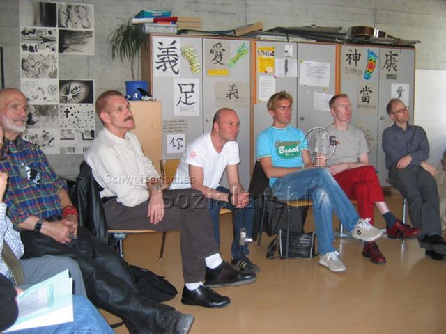 Generalversammlung des Pink Cross (02.04.2005, Frauenfeld) – Diskussionsgruppe über die zukünftige Politik des Pink Cross hinsichtlich Pornografie und dem Antidiskriminierungs-Gesetz