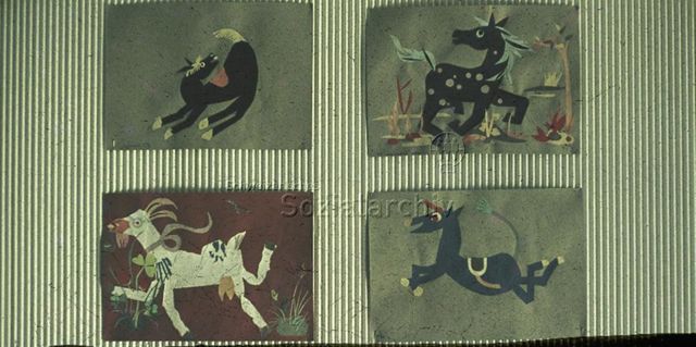 "Wandschmuck: Wandbehang" - Vier Kinderbilder von Pferden und einer Ziege in bunten Farben