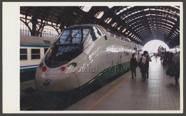 Spazio Gay (1994-2002, Milano) – Empfang am Hauptbahnhof in Milano<br>