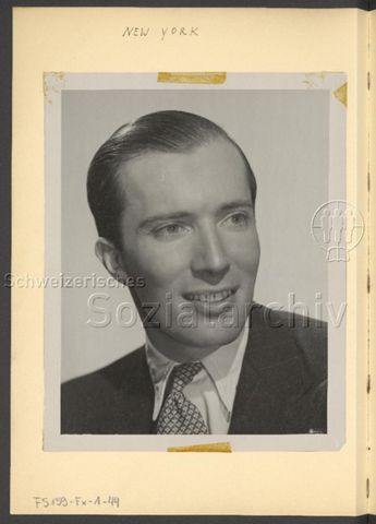 Fotoalbum Nico Kaufmann, 1928–1950 – "New York", Portrait von Kaufmann, 1947
