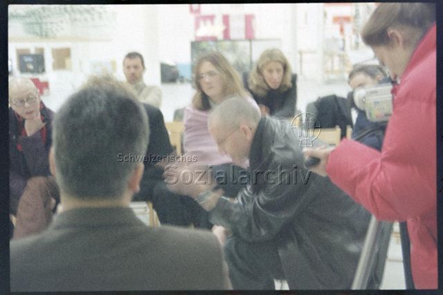 Symposium "Eine Politik der Kunst", 15. Februar 2003