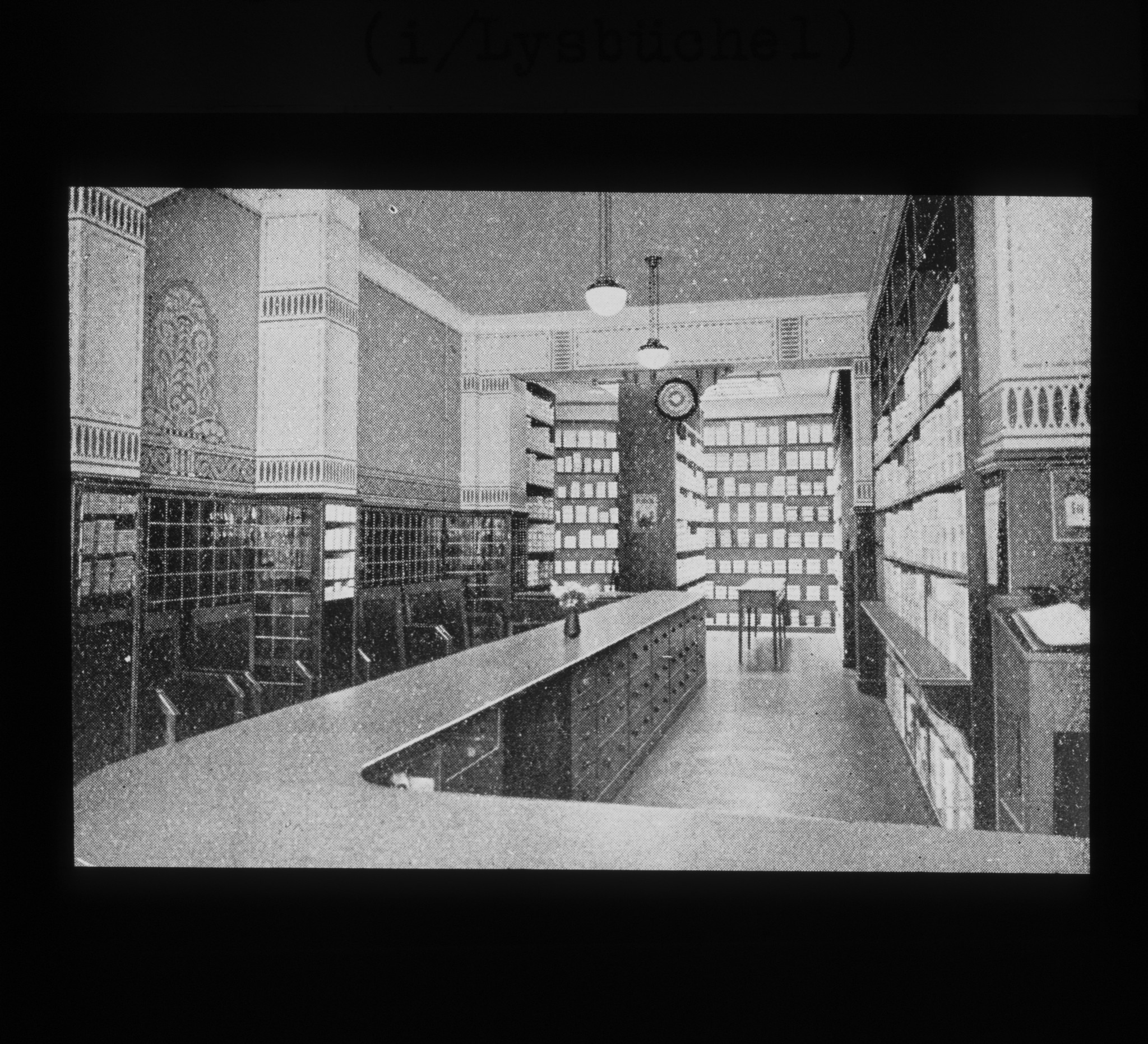 Dia: Schuhladen des A.C.V. (Allgemeiner Consum-Verein) Basel in Lysbüchel; Aussenansicht.