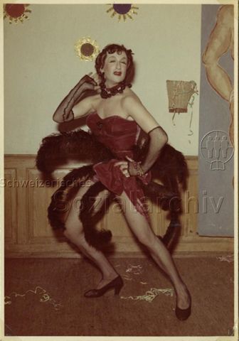 Bertie Wolf als Transvestit am Fasnachtsball im "Kreis" - 1955