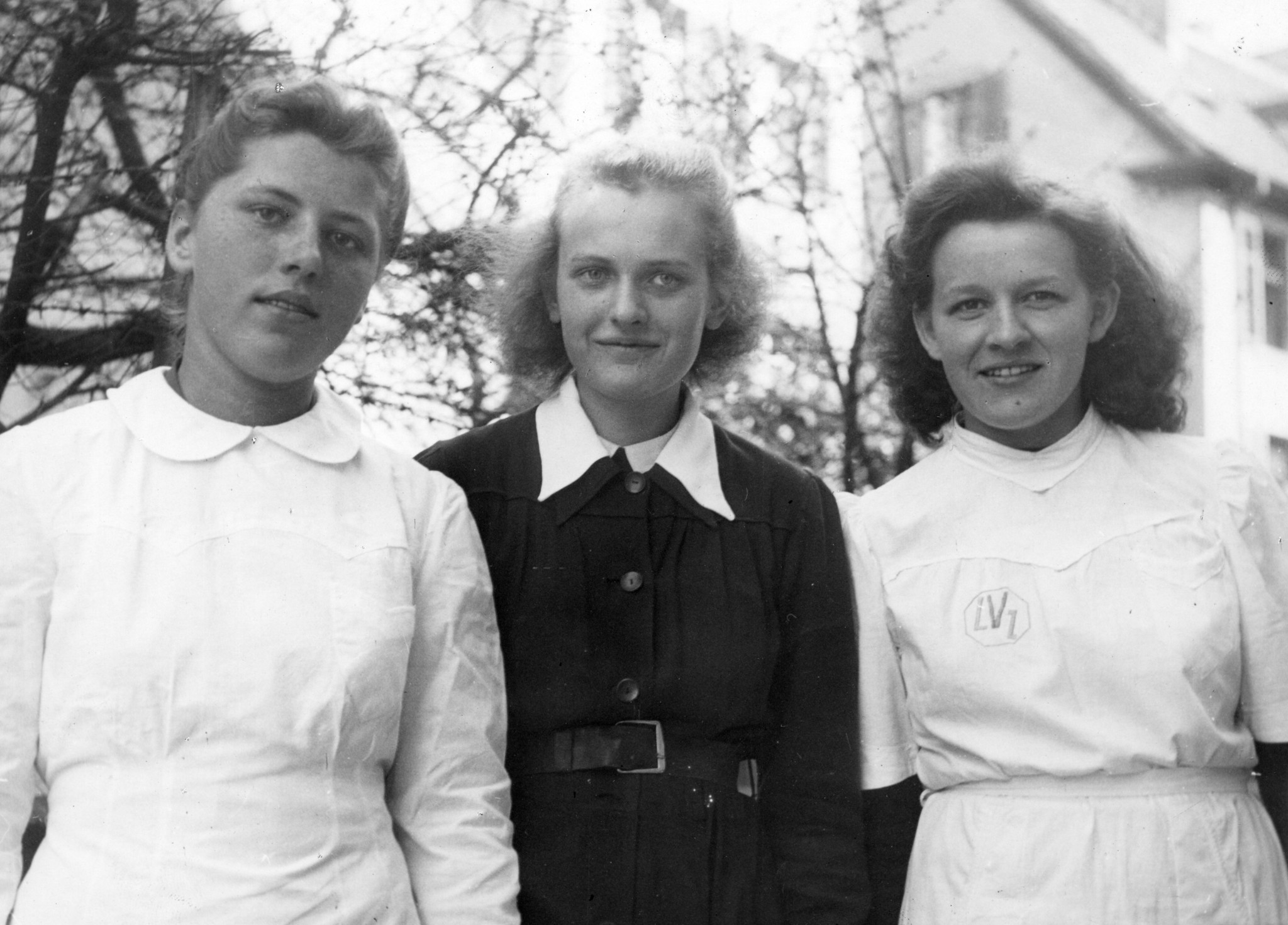 Links: Elsbeth Spühler, Dietikon, Bahnhofstrasse 12; Mitte: Schwander, St. Annahof; rechts: Rosmarie Müller, Stampfenbachstrasse 59 vom Lebensmittelverein Zürich