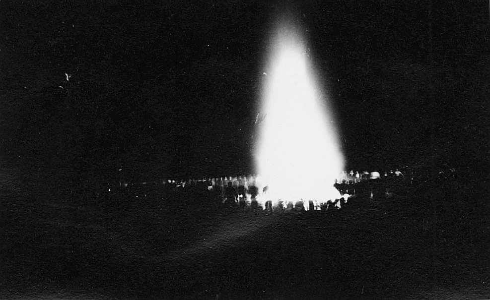 Wandervogel-Landsgemeinde in Rümlang - Lagerfeuer (vermutlich) (1932)