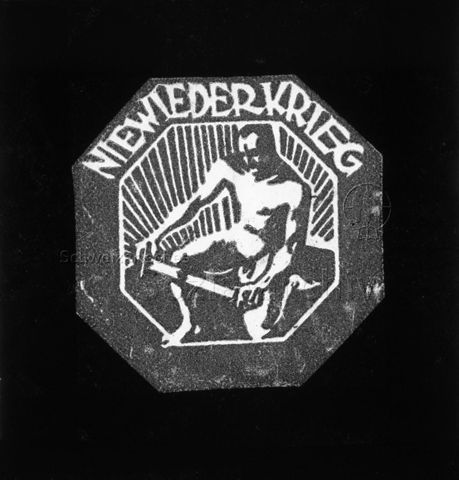 "Nie wieder Krieg", um 1920