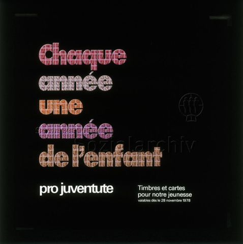 Diaserie von Kinodias der Pro Juventute; "Chaque année une année de l'enfant - pro juventute - timbres et cartes pour notre jeunesse, valables dès le 28 novembre 1978"; 1978