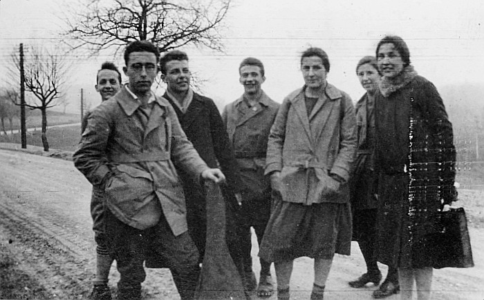 Gruppenporträt der Wandervogel-Ortsgruppe Winterthur am Bözberg (1925)