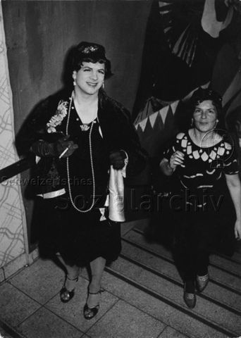 Foto aus Nachlass von Werner Dietrich (links auf dem Bild) - Künstlermaskenball Kongresshaus - Zürich, ca. 1956-1964
