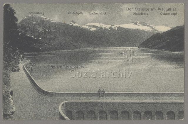Der Stausee im Wäggithal