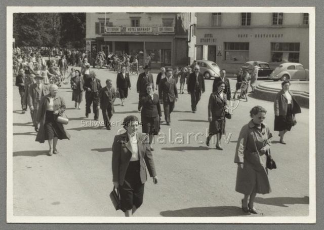 1. Mai, Umzug, Frauengruppe, Kanton Glarus, um 1958