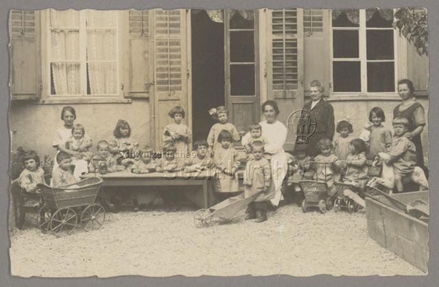 Kinderkrippe, Chur, um 1910