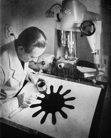 "Uhrenindustrie, Kontrolle", um 1930