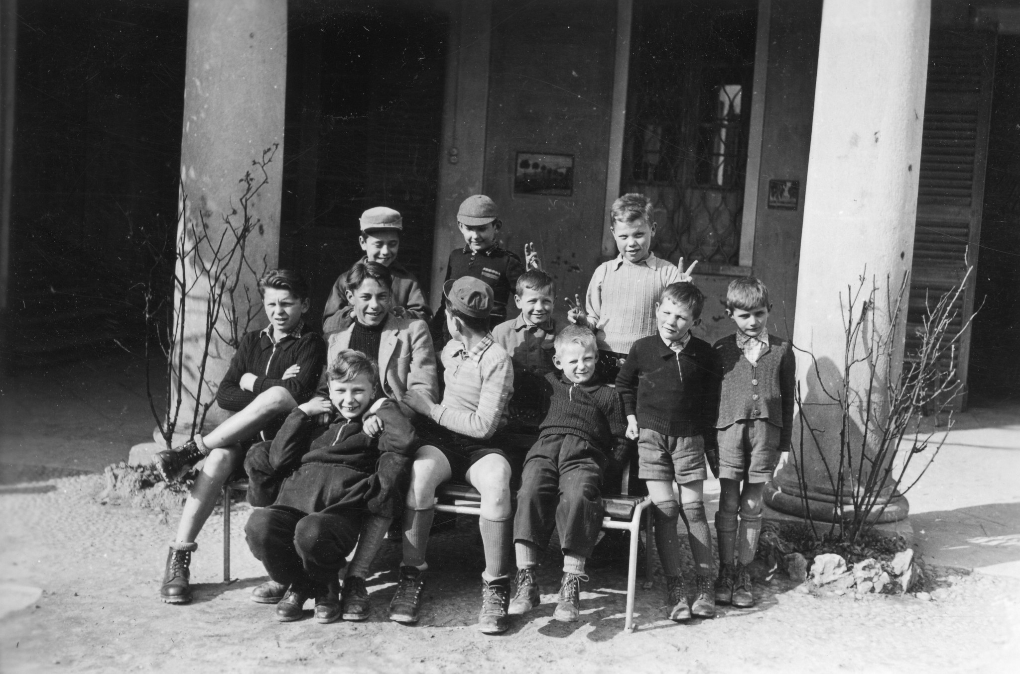 Tschechische Kinder in Brusata, Dezember 1951 bis März 1952; Porträt einer Gruppe von Jungen, vermutlich Heimkinder