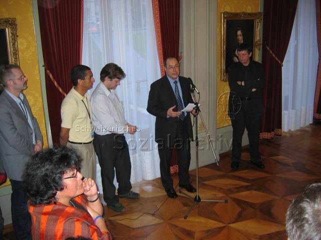 23. ILGA (International Lesbian, Gay, Bisexual, Trans and Intersex Association) World Conference – Geneva (27.03.–03.04.2006, Genf) – Claude Janiak am Mikrofon