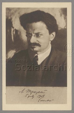 Leo Trotzki, um 1925 (Postkarte der Sozialdemokratischen Jugendorganisation der Schweiz)