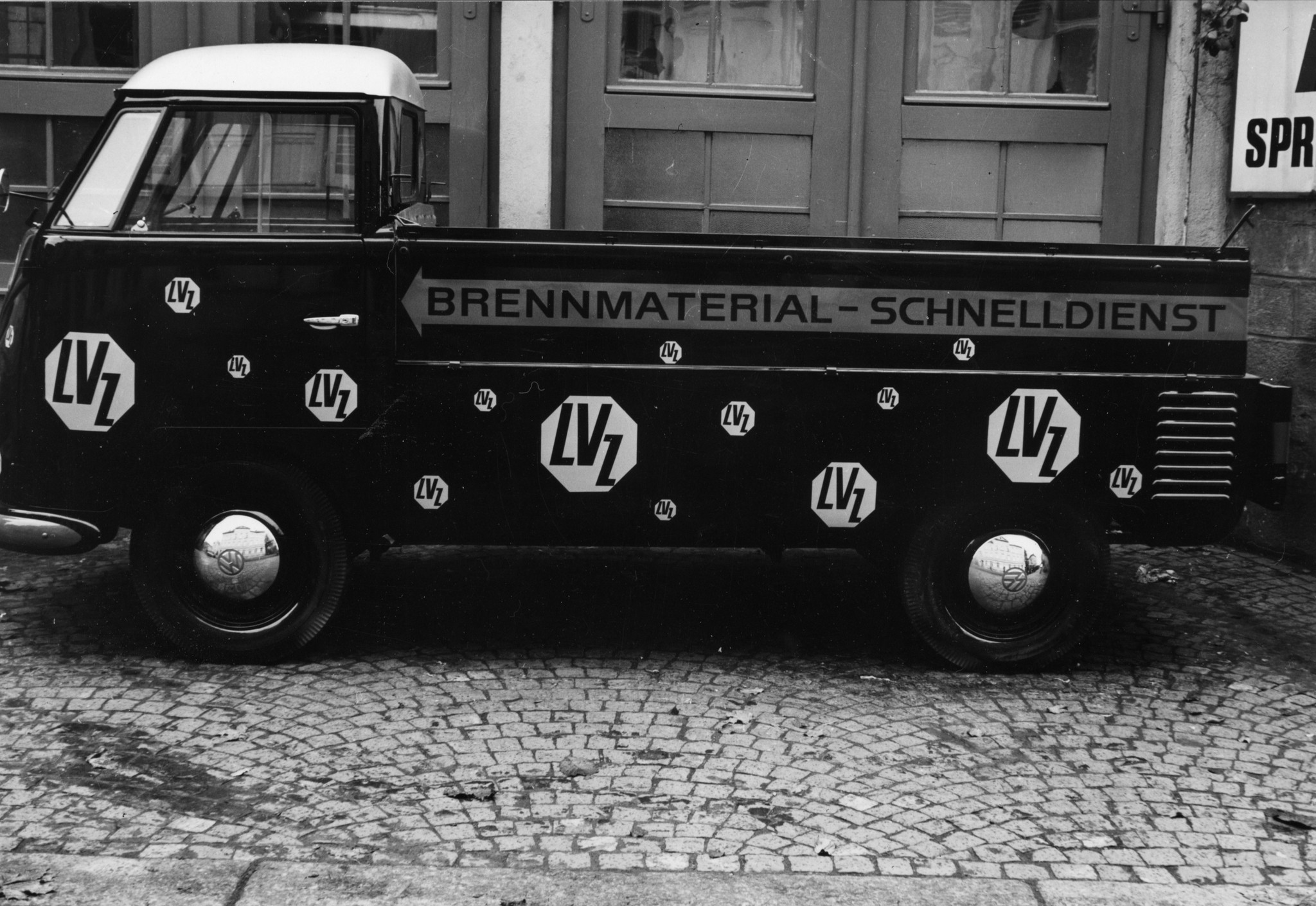 Brennmaterial-Lieferwagen des Lebensmittelvereins Zürich