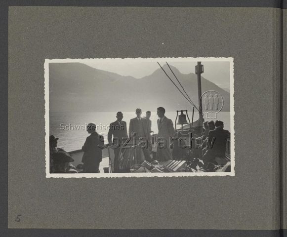 Fotoalbum "50 Jahre TVN [Touristenverein die Naturfreunde] Jubiläumstreffen 1945 in Luzern