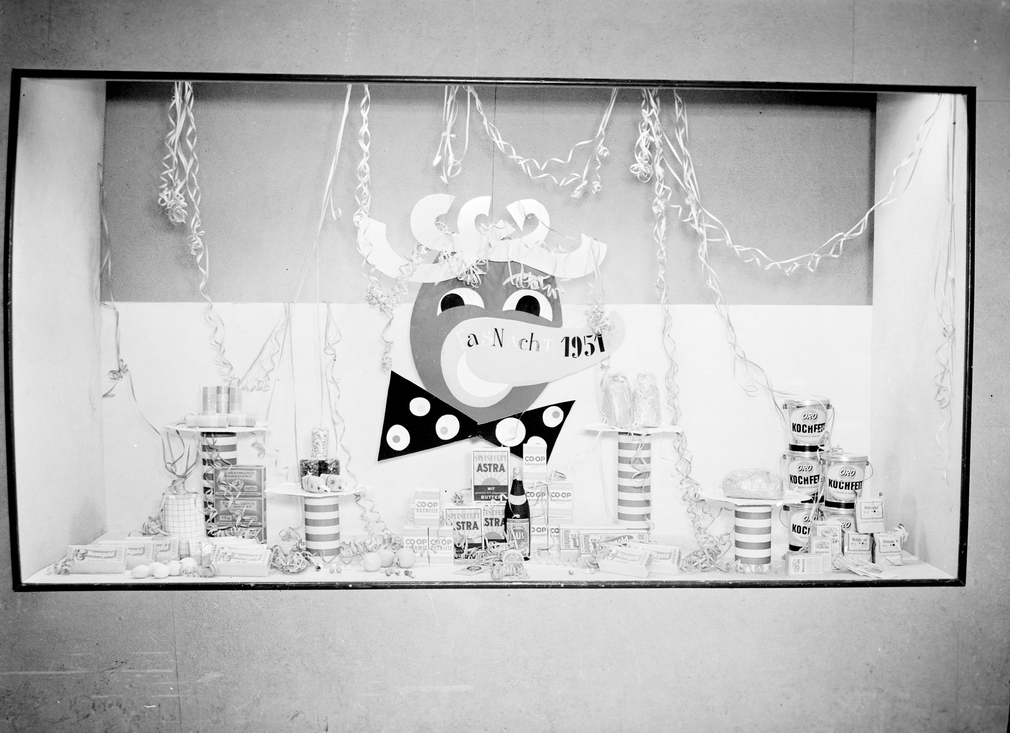 Schaufenster Filiale LVZ: Fasnacht 1951