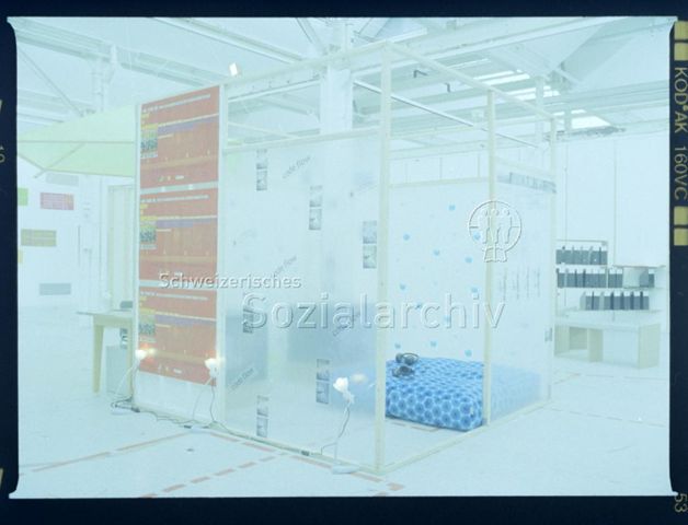 Ausstellungsansicht, "code flow"
