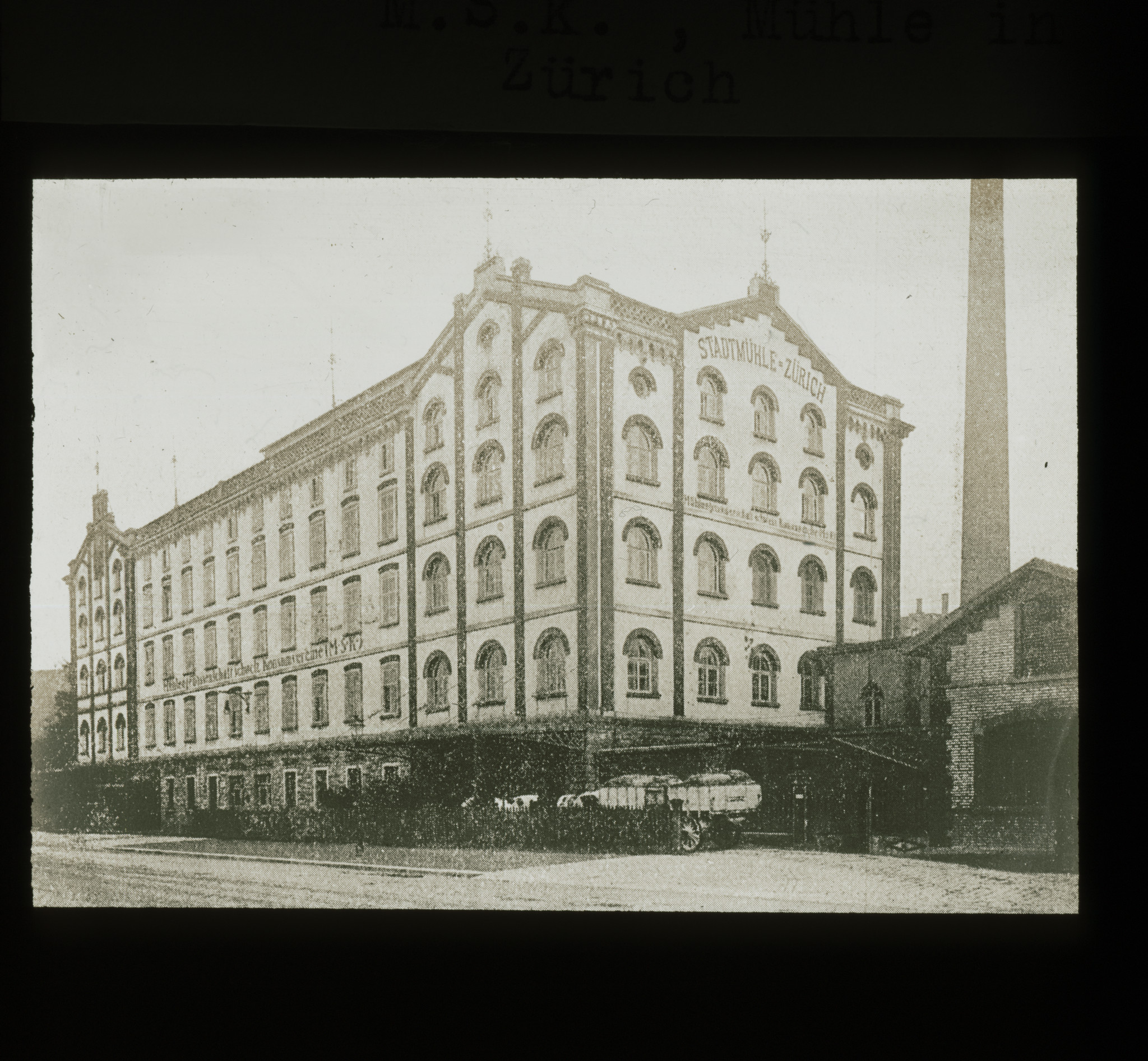 Dia: M.S.K. Mühle am Sihlquai in Zürich; Aussenansicht.