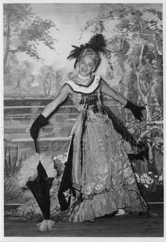 Röbi Rapp als Transvestit - vermutlich  im "Kreis" 1955