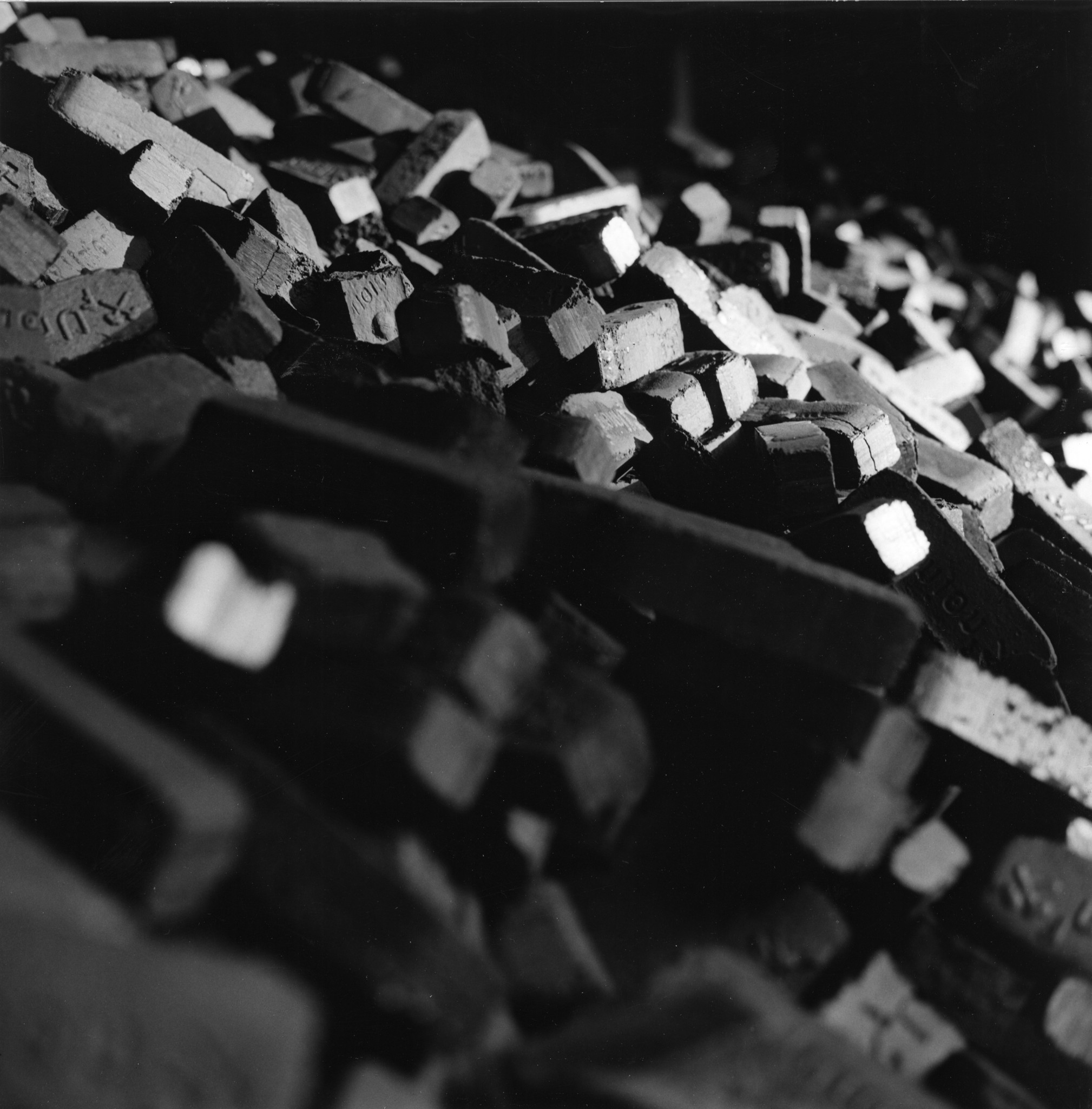 Brennmaterial-Lager: Kohle