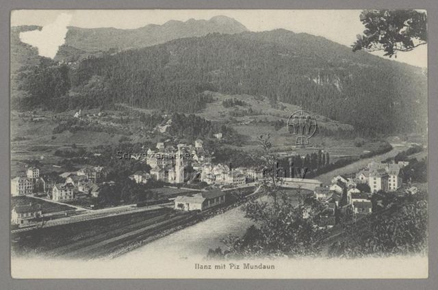 Ilanz mit Piz Mundaun