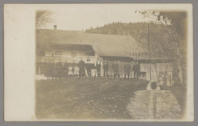 Familie Müller-Henzmann, Geburtshaus in Rohr (SO), 1918