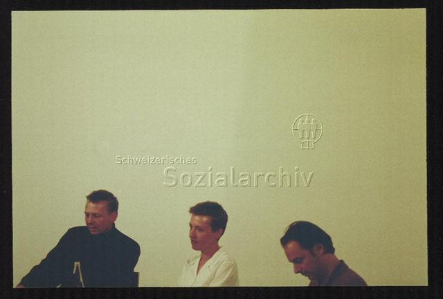 Veranstaltung, Podium, von links: Wolfgang Zinggl, n.n., Peter Spillmann
