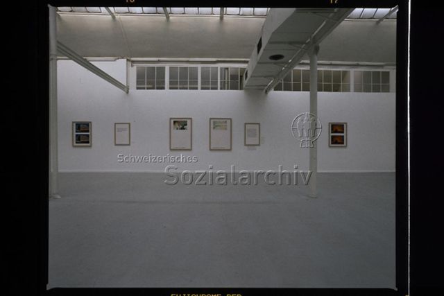 Ausstellungsansicht, Hirsch Perlman