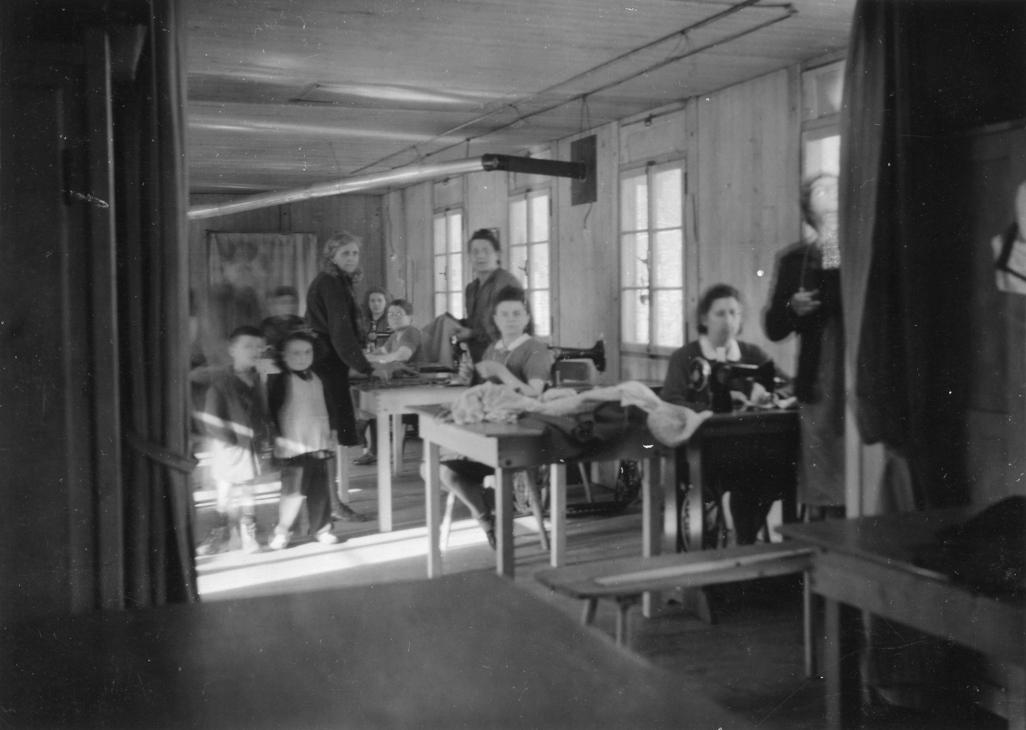 "Ouvroir Fives"; Nähatelier Fives