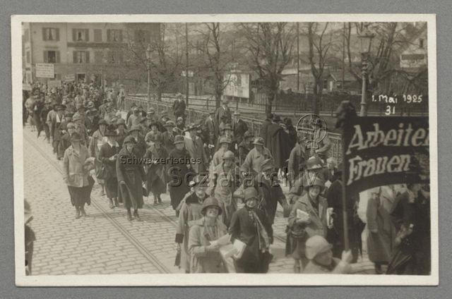 1. Mai, Umzug, Frauengruppe, Gessnerbrücke, Zürich, 1925