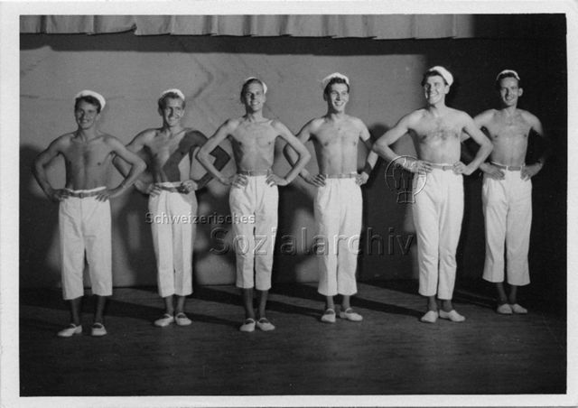 Herbstfest vermutlich  im "Kreis" - ca. 1955