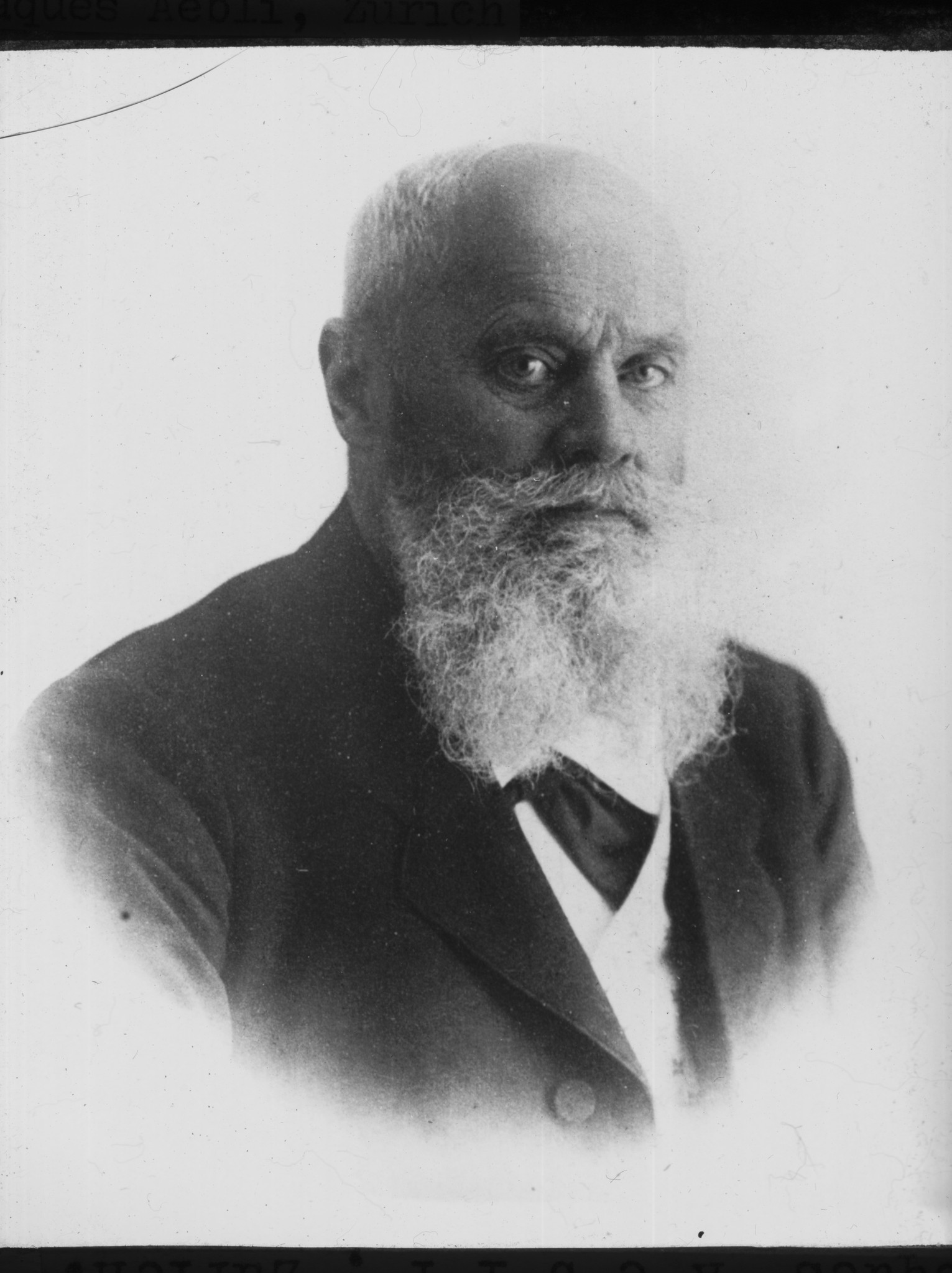 Dia: Porträtfoto: Jacques Aebli, Zürich.