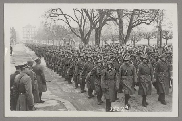 Militärische Parade