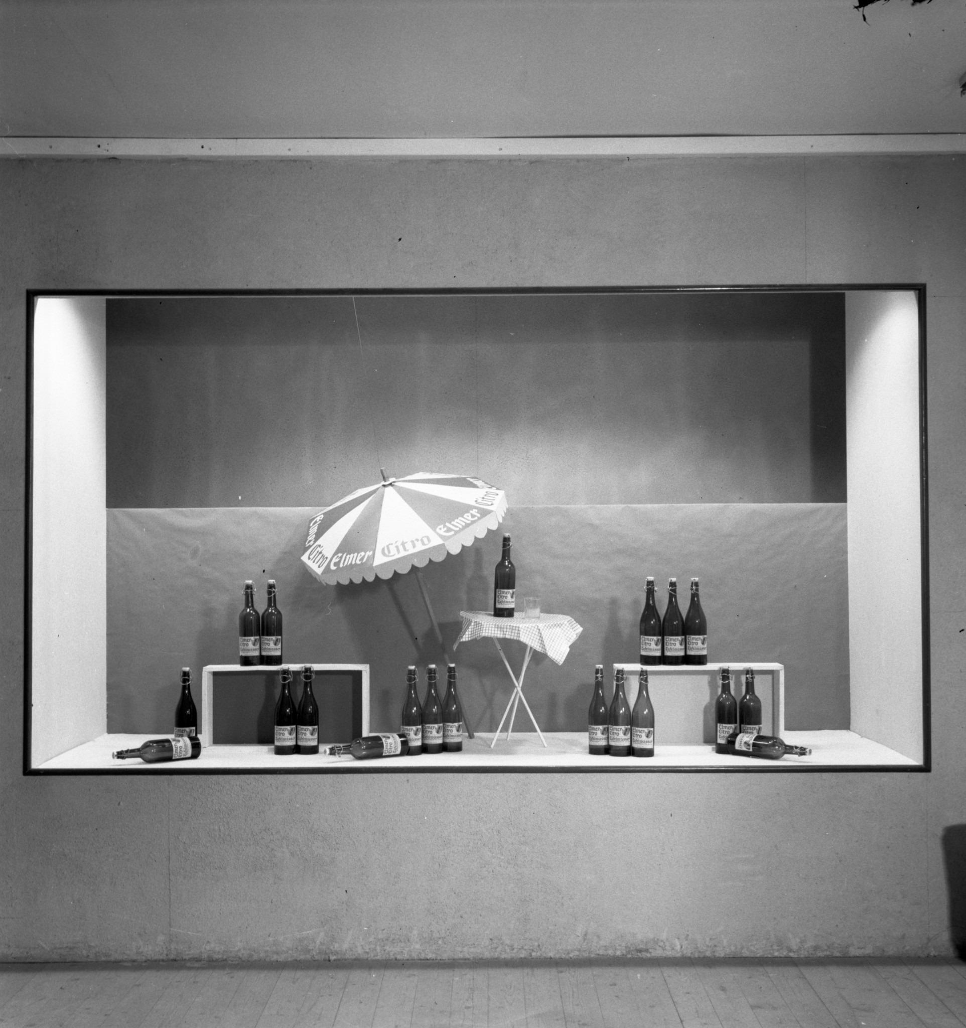 Schaufenster Filiale LVZ: Elmer-Citro
