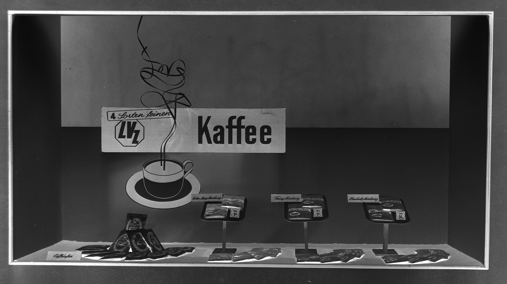 "4 Sorten feiner Kaffee" - Schaufenster